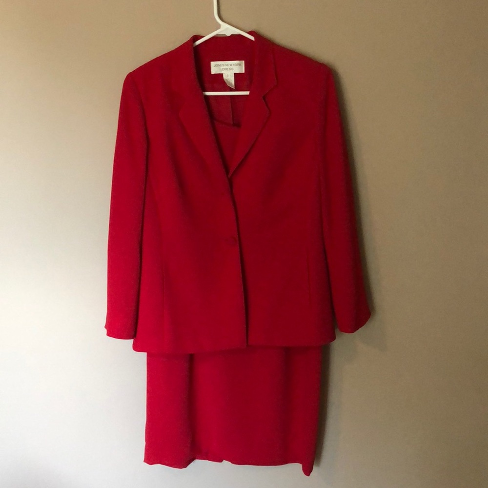 Jones New York red dress suit size 8